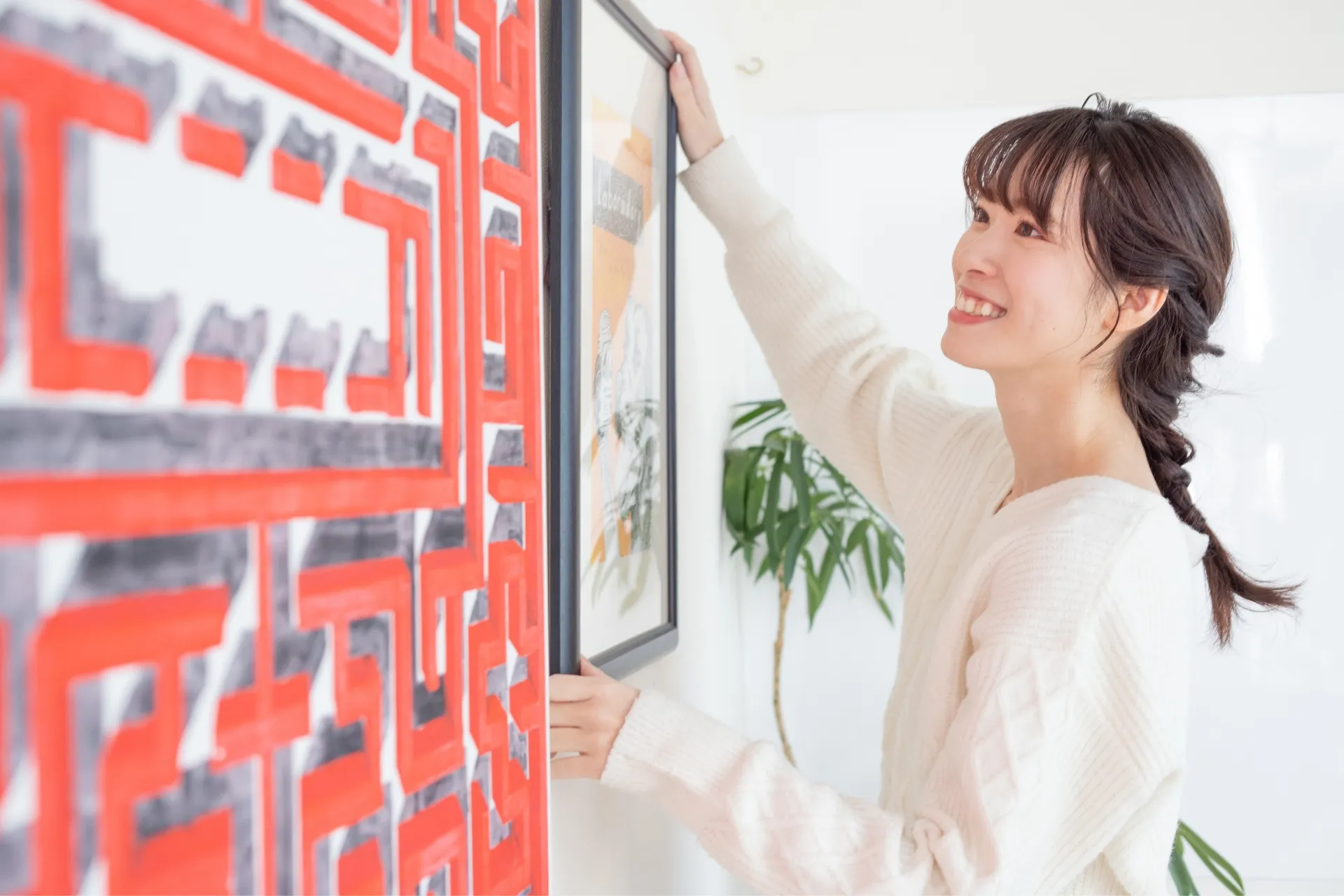 何がいい？飾りたいものや部屋に合わせた額縁の選び方を紹介